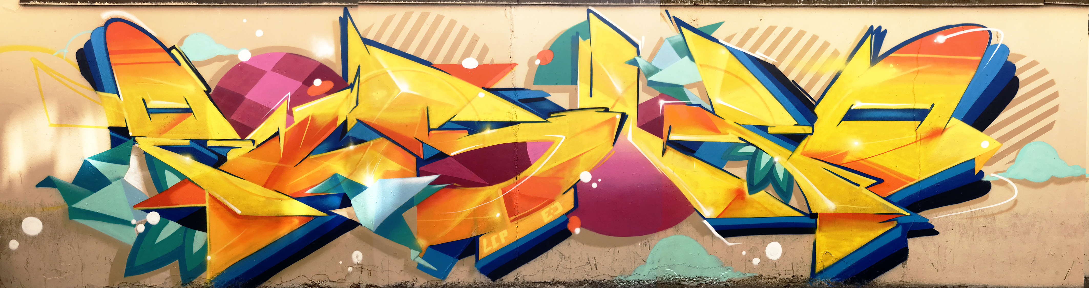 graffiti street art streetart colors Strasbourg Pisco pisko piscologik fresque Fnac